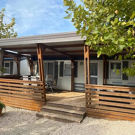 Chalet-mobilehome Mit Pool *