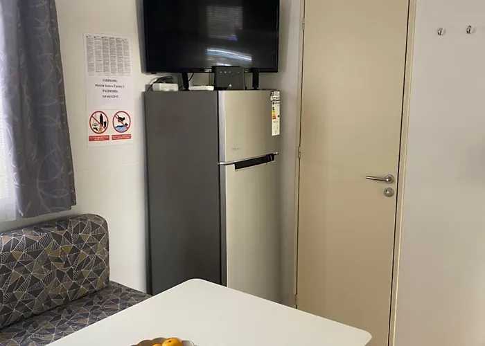 Chalet-mobilehome Mit Pool