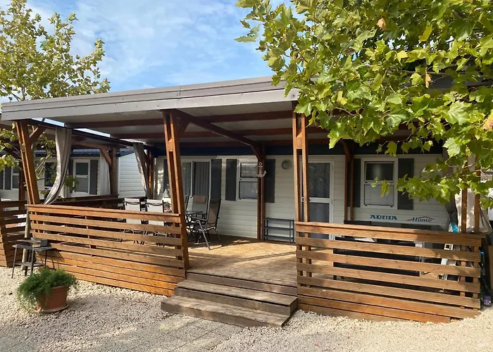 Chalet-mobilehome Mit Pool *
